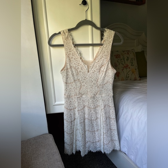 Trixxi Cream A-Line Sleeveless Short Wedding Dress - Picture 1 of 4